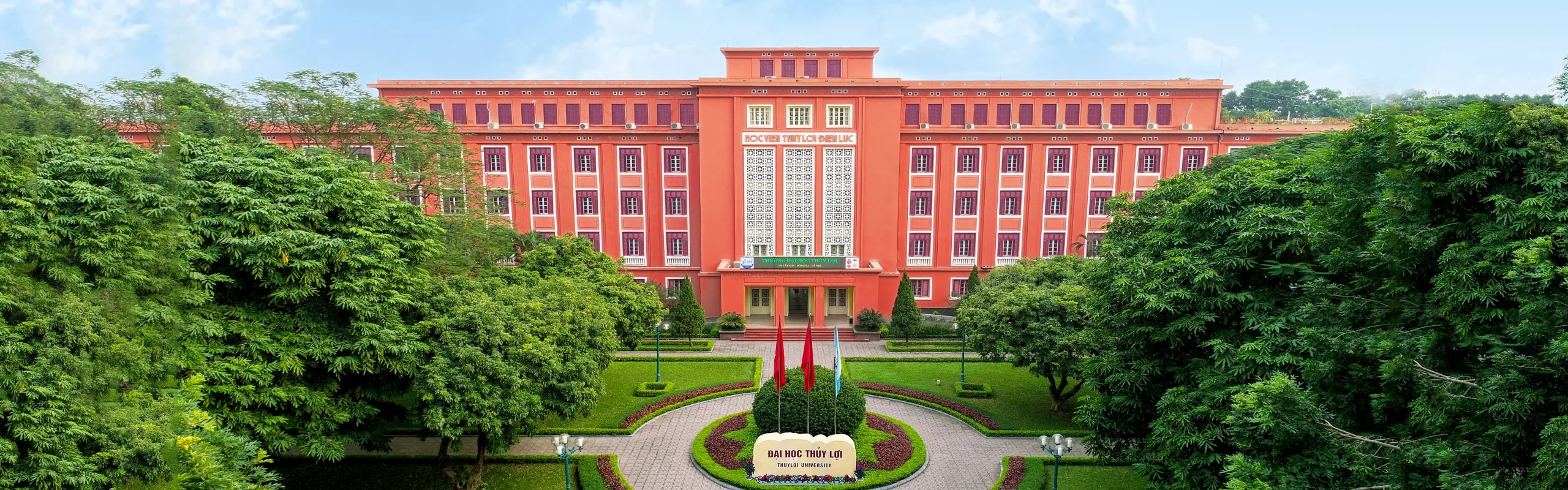 Trường Đại học Thủy Lợi (TLU): Nền Tảng Kỹ Thuật Vững Chắc và Hội Nhập Phát Triển